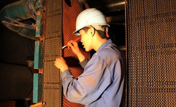 板式換熱器出現外漏、串液故障的維修方法